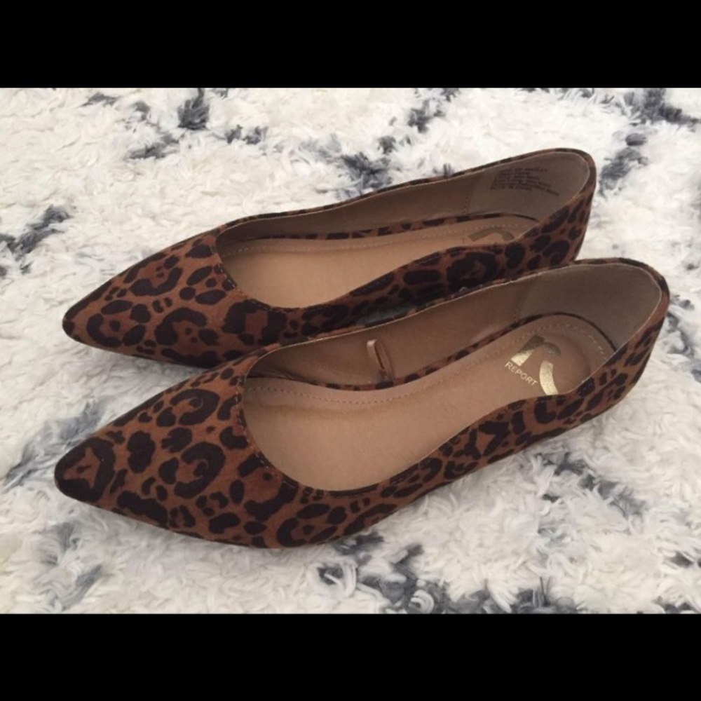 Leopard Women Sandal NWOT size 6